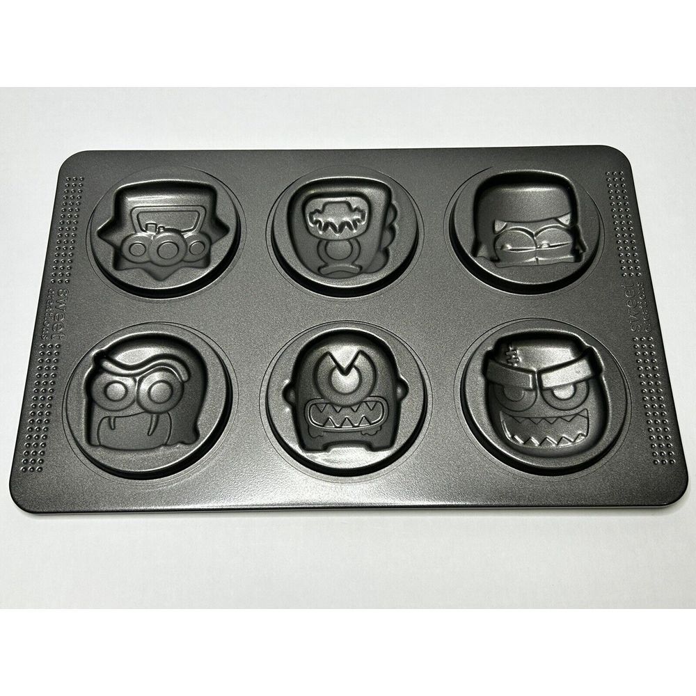 Sweet Creations Monster Halloween Cookie Molds 6 Cavities Cookie Baking Pan